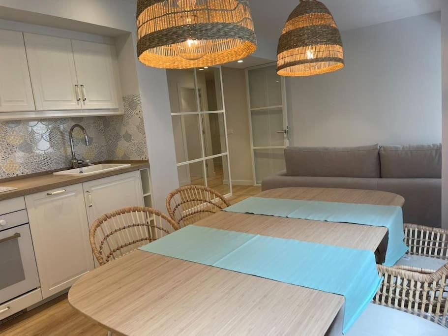 A Estrenar En Centro Gijon. Fibra-tv Apartament Gijón