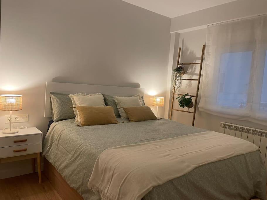 A Estrenar En Centro Gijon. Fibra-tv Apartamento *